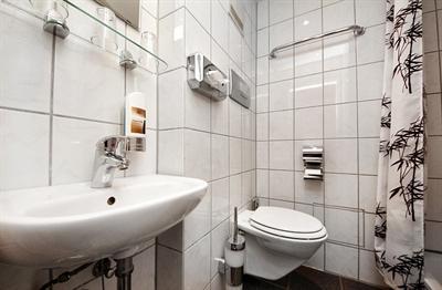 фото отеля Cityhotel Storch Cologne