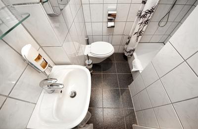 фото отеля Cityhotel Storch Cologne