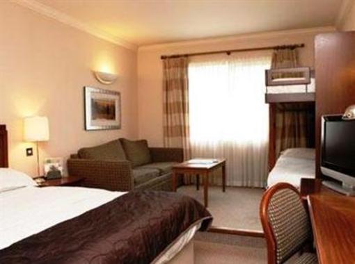 фото отеля North Lakes Hotel & Spa
