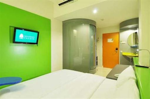 фото отеля POP Hotel Airport Jakarta