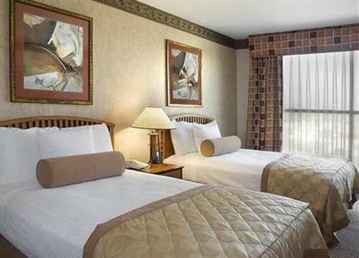 фото отеля Radisson Suites Hotel Buena Park