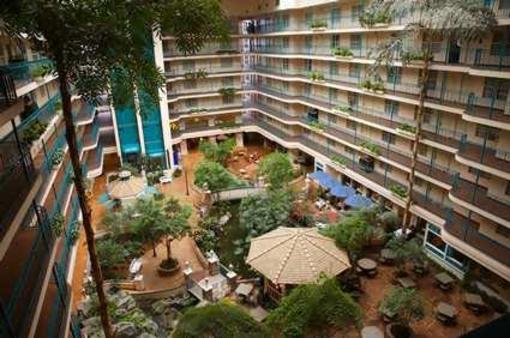 фото отеля Radisson Suites Hotel Buena Park