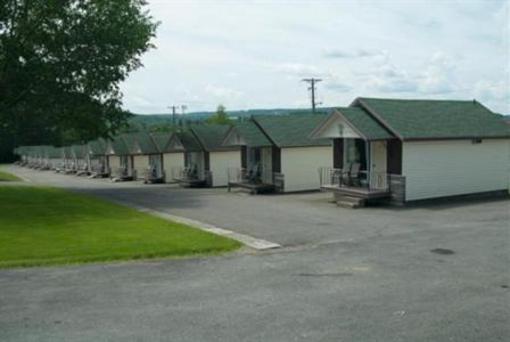 фото отеля Daigle's Motel