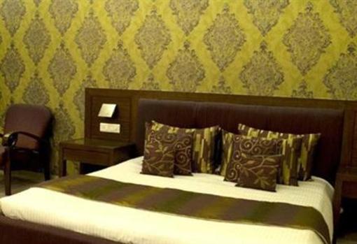 фото отеля MATRIX INN SHIRDI