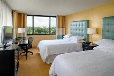 фото отеля Sheraton Miami Airport Hotel