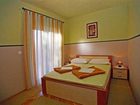 фото отеля Bubi Hvar Apartments