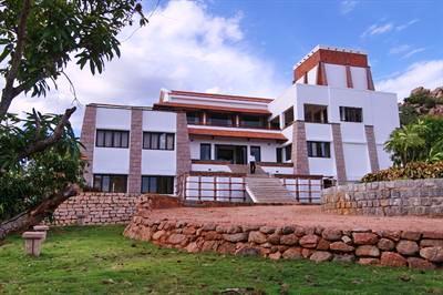 фото отеля Kadambavanam Resort