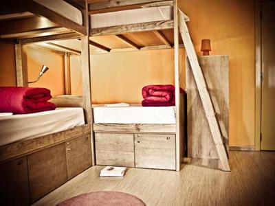 фото отеля Lisbon Poets Hostel