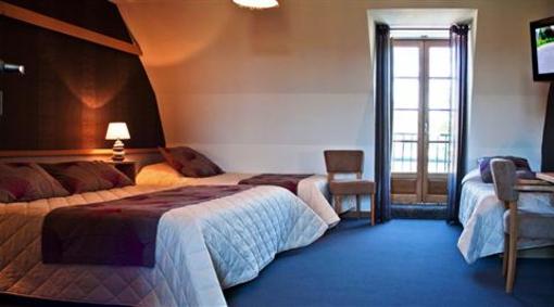 фото отеля Hotel des Remparts Salers