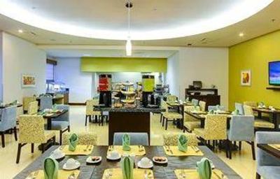 фото отеля Hilton Garden Inn Queretaro