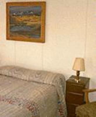 фото отеля Whistling Swan Motel