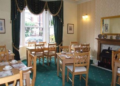 фото отеля Chelmsford Place Guest House
