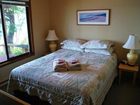 фото отеля Sea Breeze Lodge Hornby Island