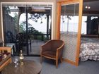 фото отеля Sea Breeze Lodge Hornby Island