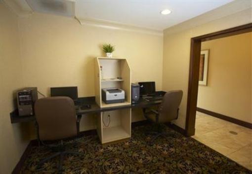 фото отеля Staybridge Suites Augusta