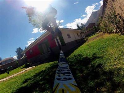фото отеля Llama Pack Backpacker