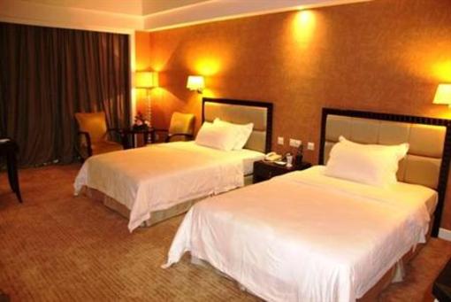 фото отеля Country Garden Europe City Phoenix Hotel