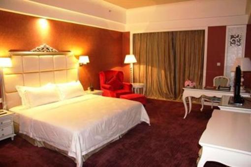 фото отеля Country Garden Europe City Phoenix Hotel