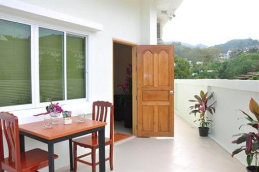 фото отеля Green Harbor Service Apartment Phuket