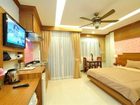 фото отеля Green Harbor Service Apartment Phuket