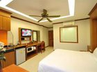 фото отеля Green Harbor Service Apartment Phuket