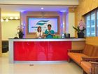 фото отеля Green Harbor Service Apartment Phuket