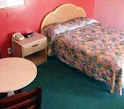 фото отеля Western States Inn San Miguel (California)