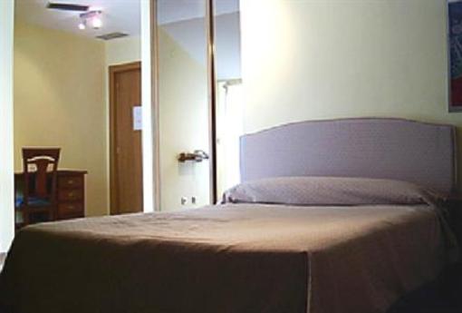 фото отеля Hostal Jai Alai Leitza