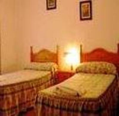 фото отеля Hostal El Mirador Gudar