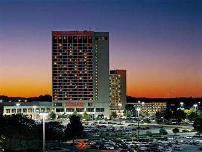 фото отеля Sheraton Greensboro at Four Seasons