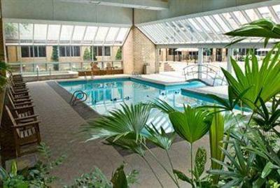 фото отеля Sheraton Greensboro at Four Seasons