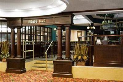 фото отеля Sheraton Greensboro at Four Seasons