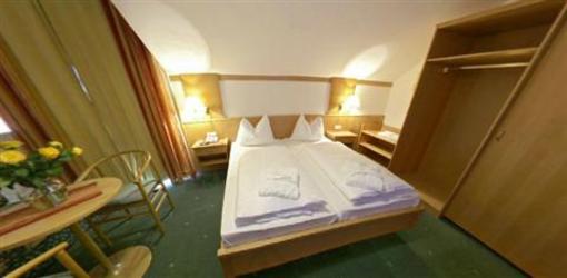 фото отеля Thermenhotel Kurz