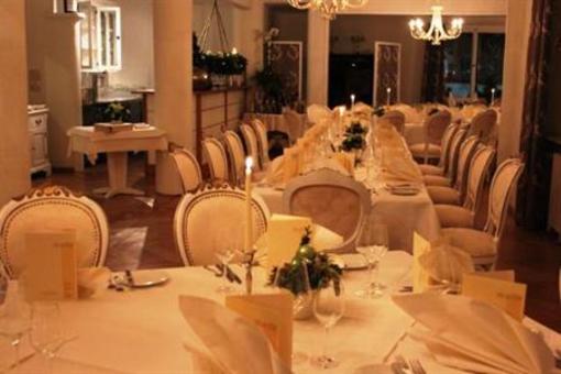 фото отеля Hotel and Restaurant Villa im Park