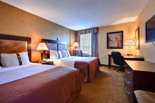 фото отеля Holiday Inn Calgary Airport