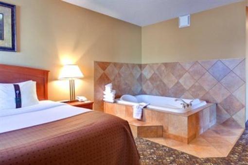 фото отеля Holiday Inn Calgary Airport