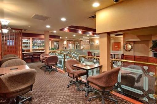 фото отеля Holiday Inn Calgary Airport
