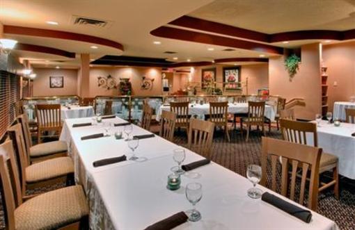 фото отеля Holiday Inn Calgary Airport