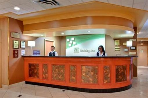 фото отеля Holiday Inn Calgary Airport