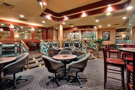 фото отеля Holiday Inn Calgary Airport