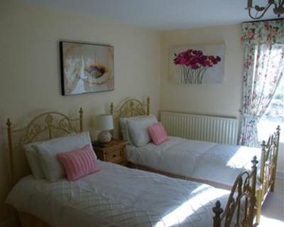 фото отеля Reaveley Farmhouse Bed & Breakfast Powburn Alnwick