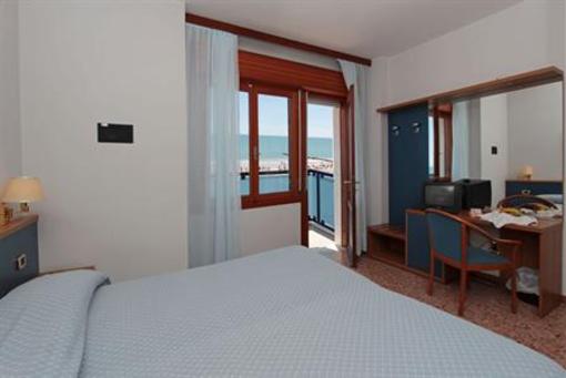 фото отеля Hotel Souvenir Jesolo