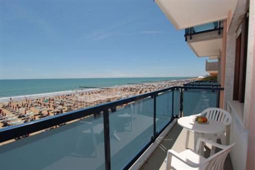 фото отеля Hotel Souvenir Jesolo