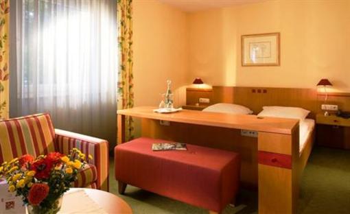 фото отеля Hotel Eisbach
