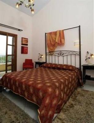 фото отеля Guesthouse Thestios Agrinion