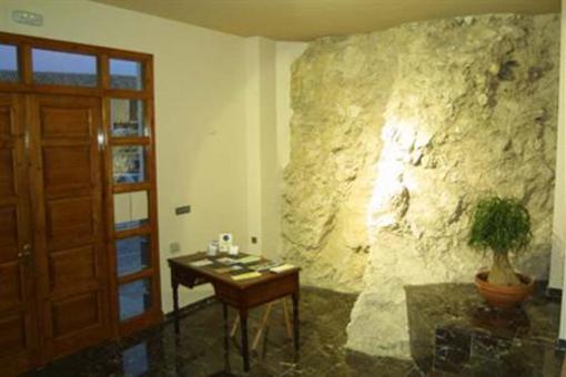 фото отеля Hotel La Muralla Apartamentos Cehegin