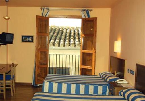 фото отеля Hotel La Muralla Apartamentos Cehegin
