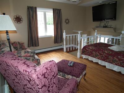 фото отеля Highland Breeze Bed & Breakfast