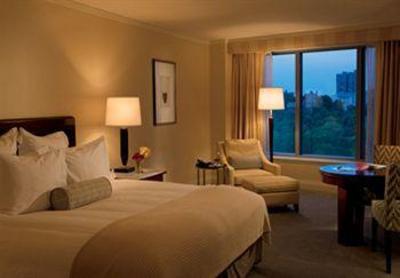 фото отеля Ritz-Carlton Boston Common