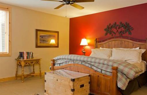фото отеля Trails End Lodge
